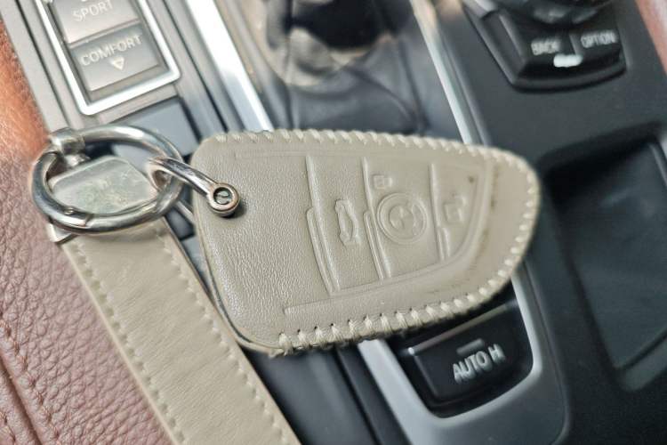 Used BMW X6 2015 xDrive35i Luxury Edition Vehicle Key