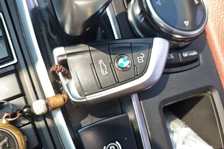 Used BMW X6 2015 xDrive35i Luxury Edition Vehicle Key