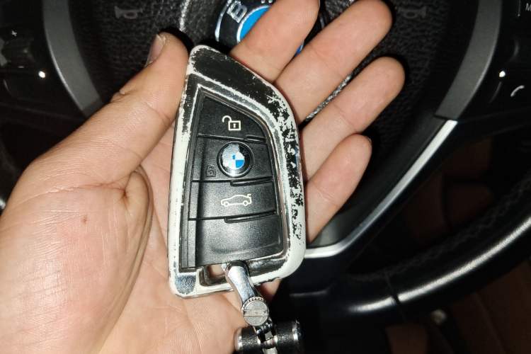 Used BMW X6 2015 xDrive35i Luxury Edition Vehicle Key