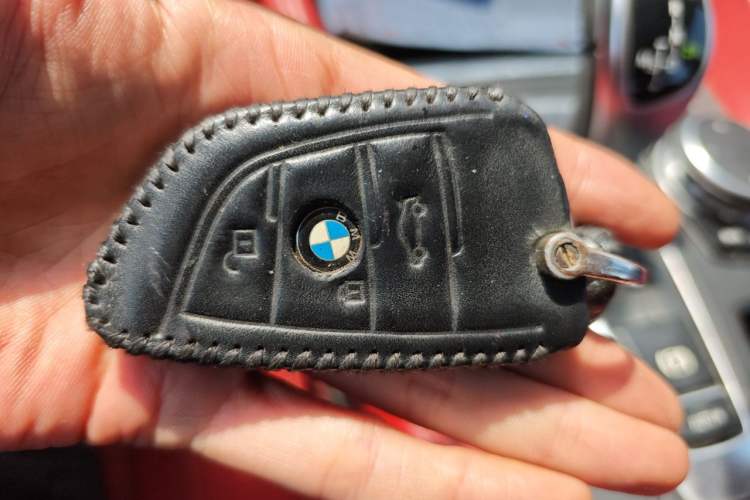 Used BMW X6 2015 xDrive35i Leading Model Vehicle Key