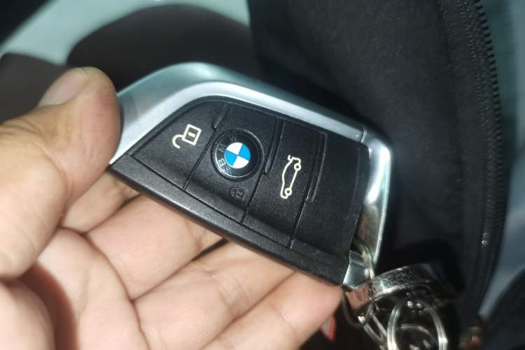 Used BMW X6 2015 xDrive35i Luxury Edition Vehicle Key