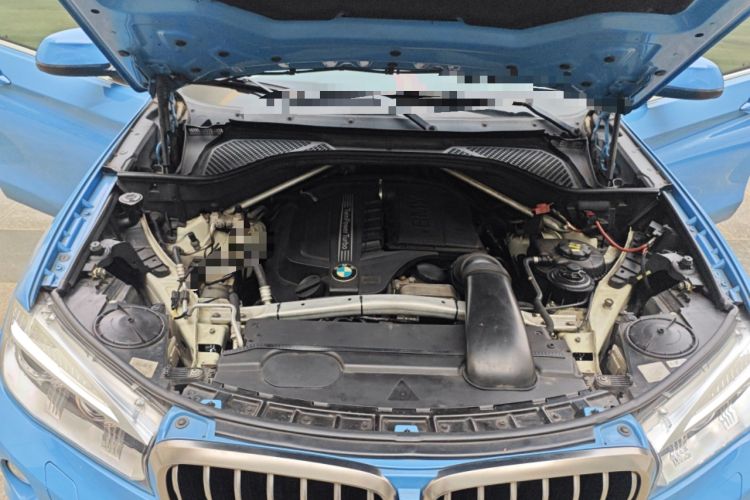 Used BMW X6 2015 xDrive35i Luxury Edition Engine Bay