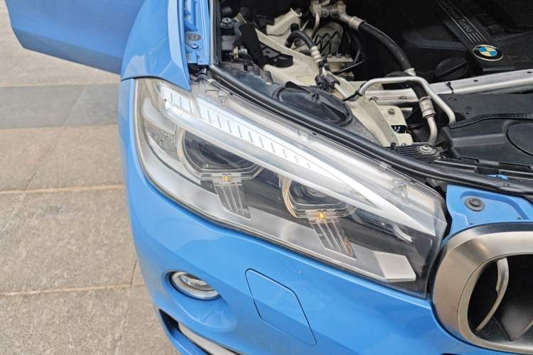 Used BMW X6 2015 xDrive35i Luxury Edition Right Front Headlight