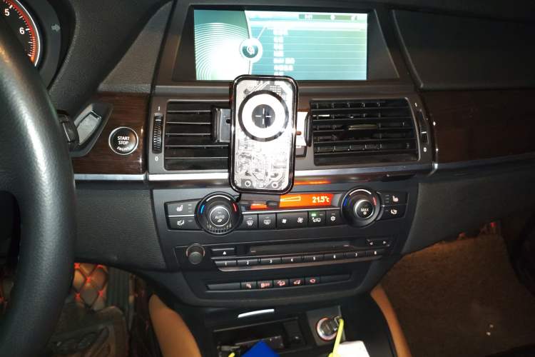 Used BMW X6  Audio And AC Panel