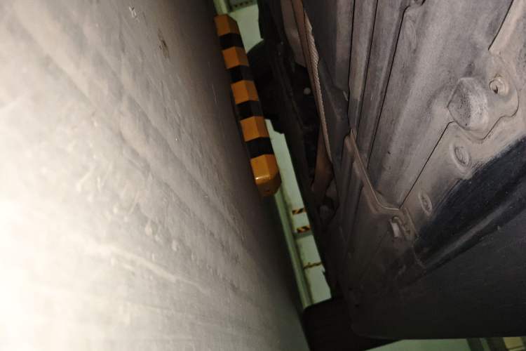 Used BMW X6  Chassis Rear Right