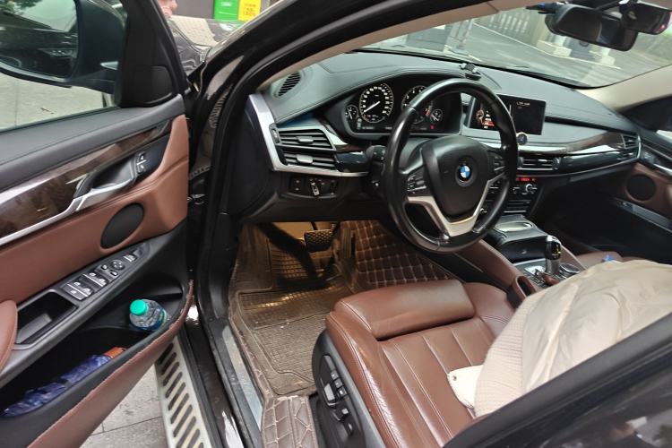 Used BMW X6 2015 xDrive28i Driver Seat
