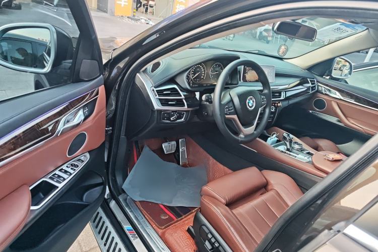 Used BMW X6 2015 xDrive28i Driver Seat