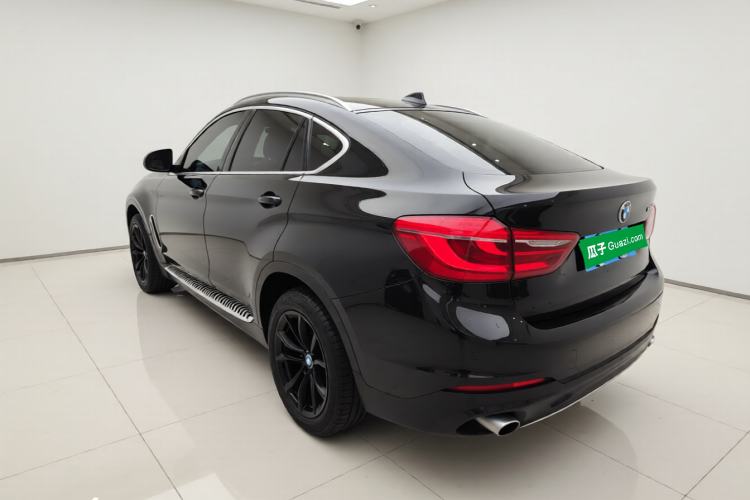 Used BMW X6 2015 xDrive28i Exterior 2