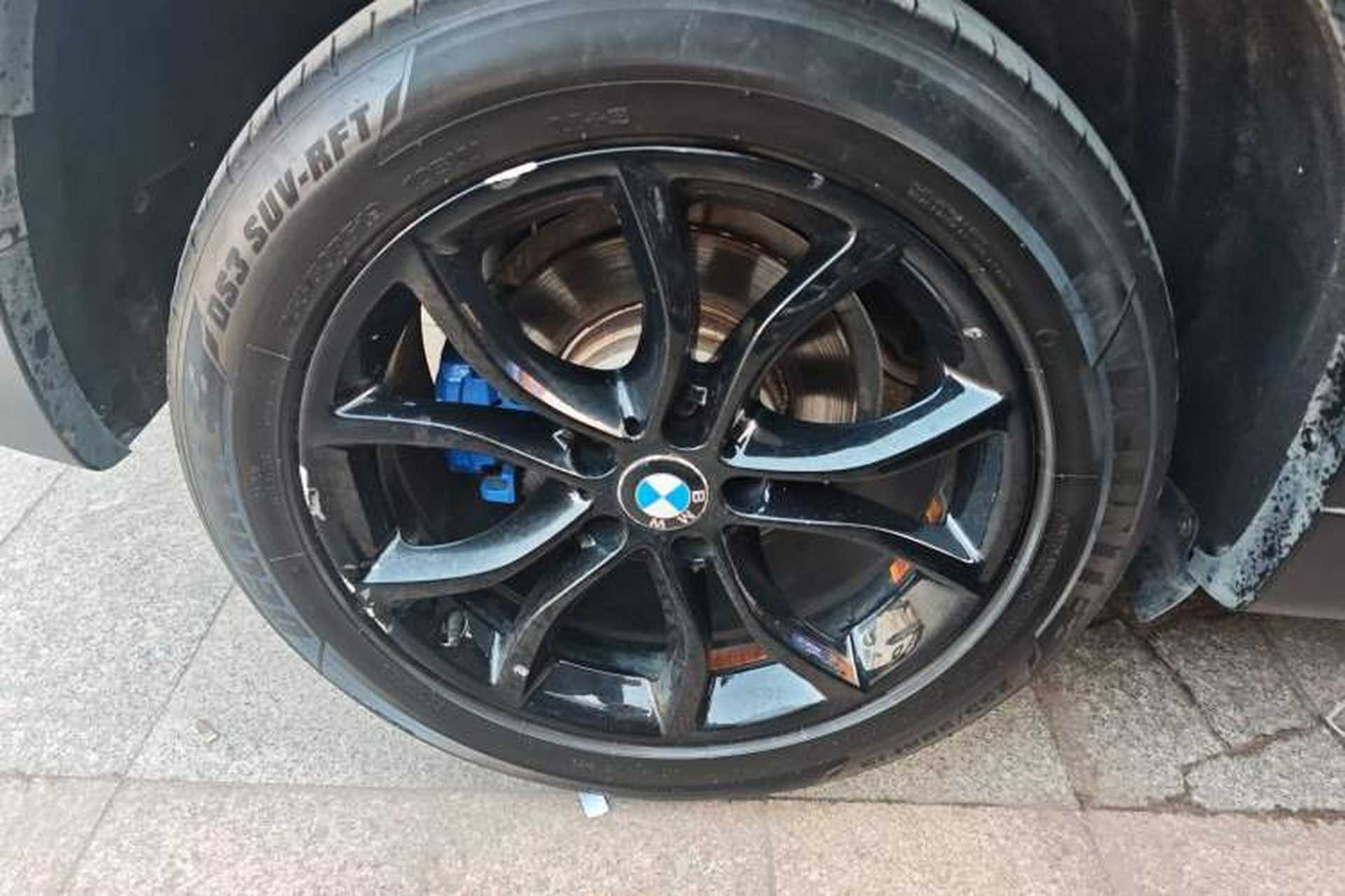 Used BMW X6 2015 xDrive28i Exterior 5