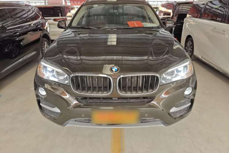Used BMW X6 2015 xDrive28i Front
