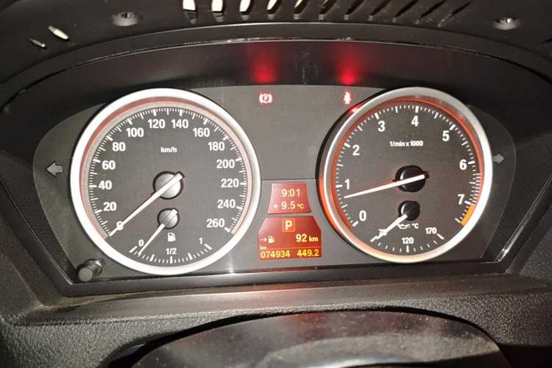 Used BMW X6  Instrument Cluster