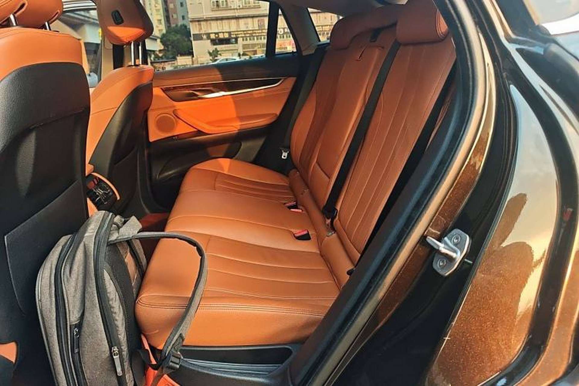 Used BMW X6 2015 xDrive28i Interior 4