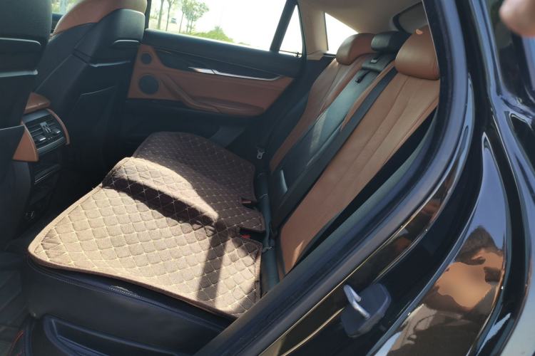 Used BMW X6 2015 xDrive35i Luxury Edition Left Rear Seat