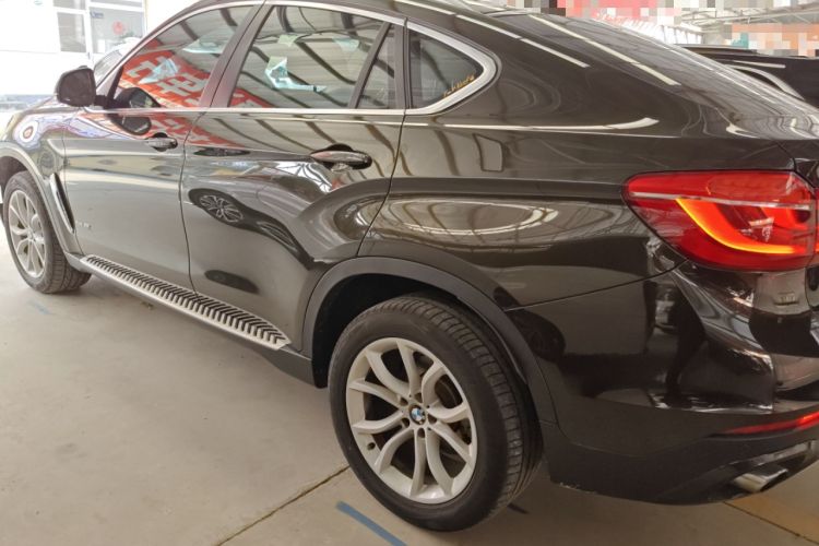 Used BMW X6 2015 xDrive28i Left Side