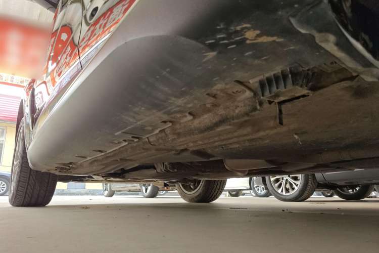 Used BMW X6 2015 xDrive28i Left Side Sill