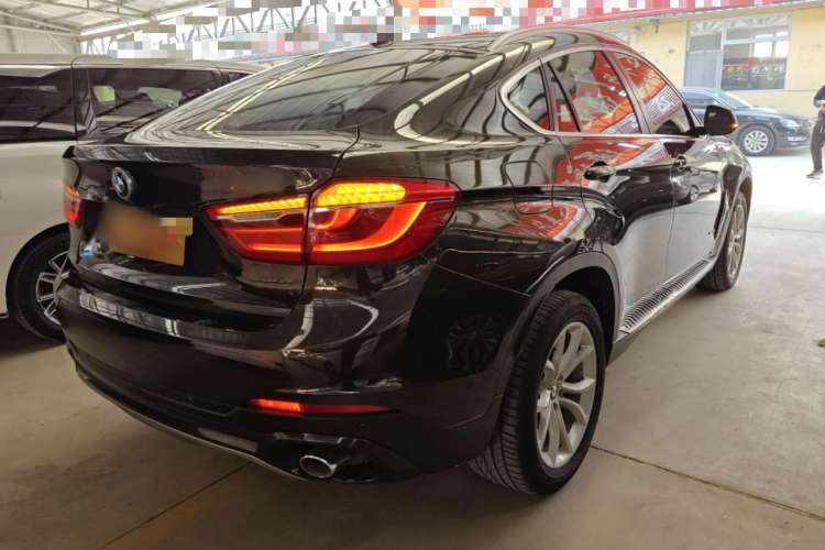 Used BMW X6 2015 xDrive28i Rear Right 45 Deg