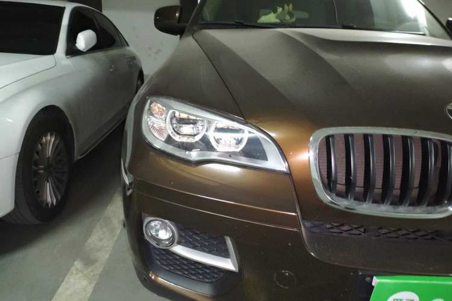 Used BMW X6  Right Front Headlight