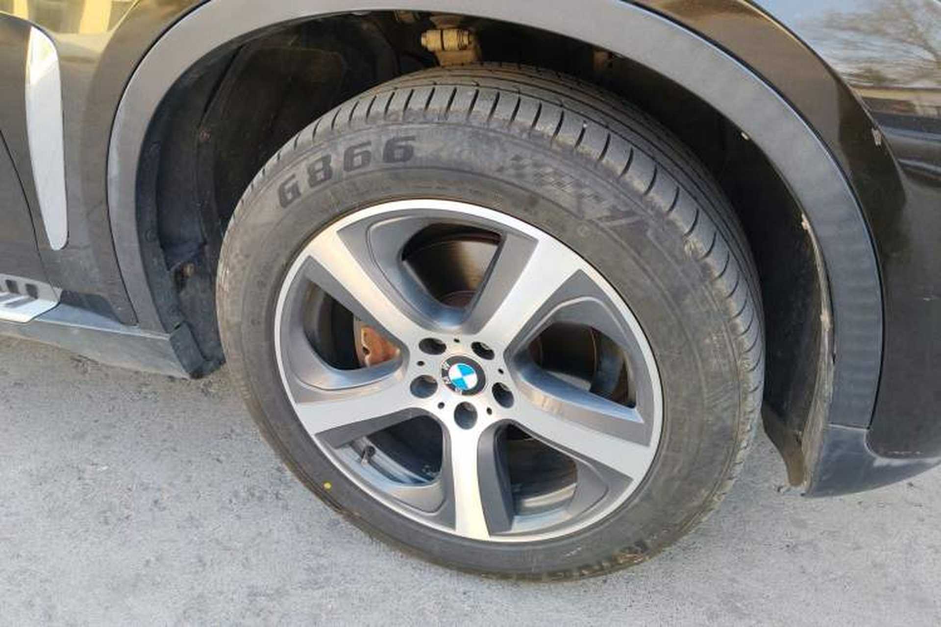 Used BMW X6 2015 xDrive35i Leading Model Right Front Wheel Hub