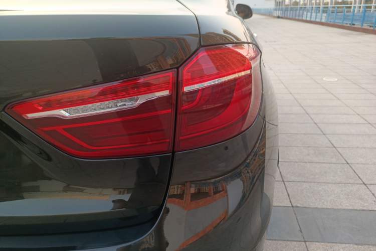Used BMW X6 2015 xDrive35i Leading Model Right Rear Taillight