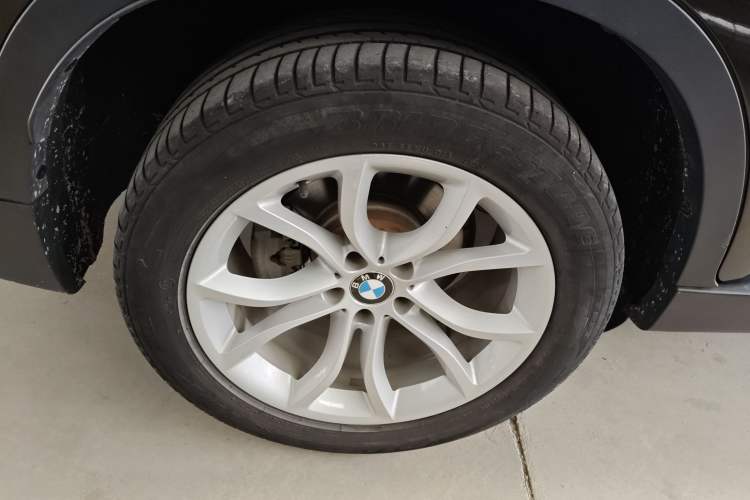 Used BMW X6 2015 xDrive28i Right Rear Wheel Hub