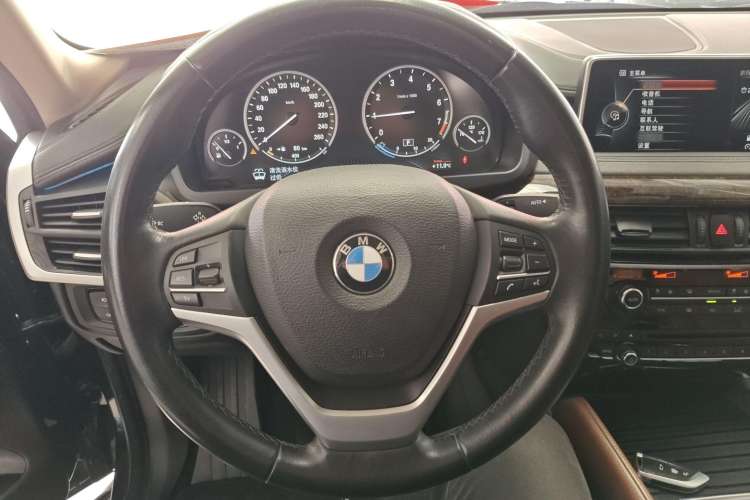 Used BMW X6 2015 xDrive28i Steering Wheel