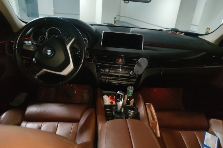 Used BMW X6 2015 xDrive28i Center Console