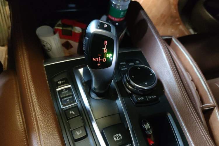 Used BMW X6 2015 xDrive28i Gear Lever