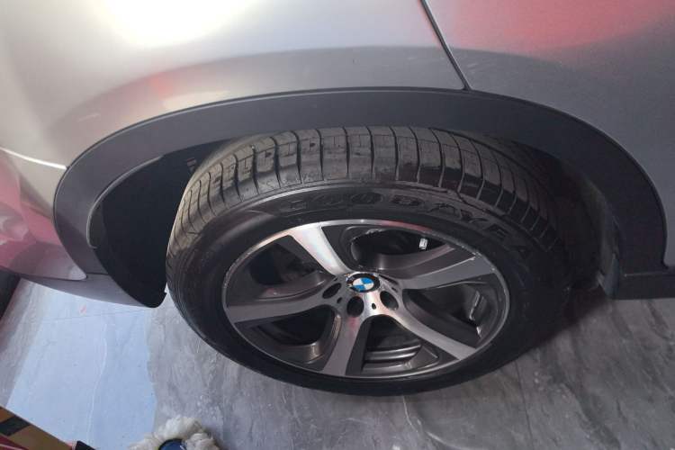 Used BMW X6 2015 xDrive35i Leading Model Exterior 4