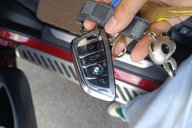 Used BMW X6 2015 xDrive35i Luxury Edition Vehicle Key