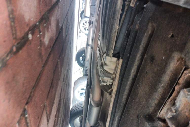 Used BMW X6 2015 xDrive28i Chassis Front Left