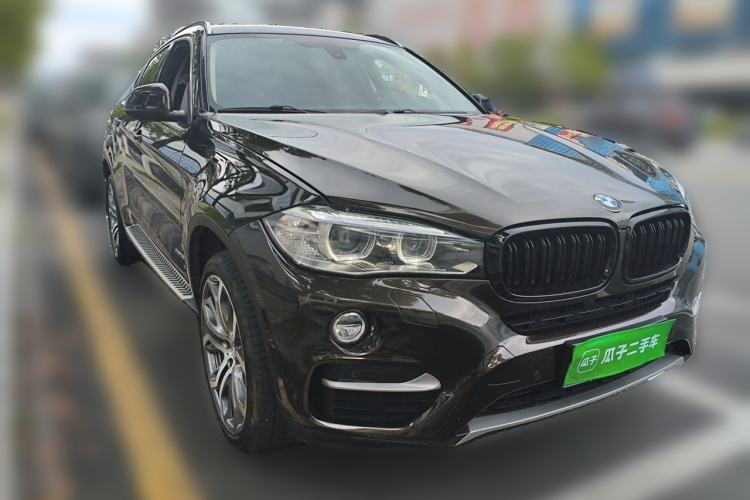 Used BMW X6 2015 xDrive35i Luxury Edition Front Right 45 Deg