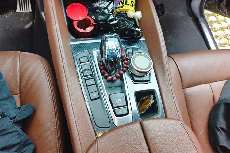 Used BMW X6 2015 xDrive35i Luxury Edition Gear Lever