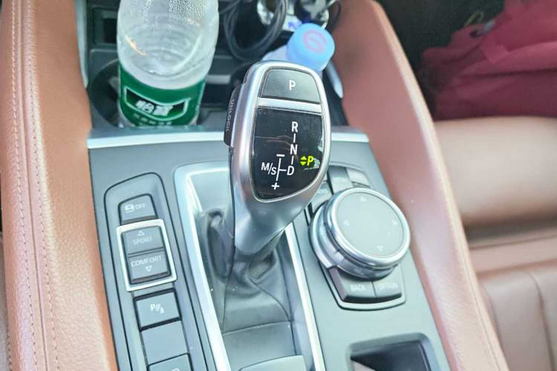 Used BMW X6 2015 xDrive35i Luxury Edition Gear Lever