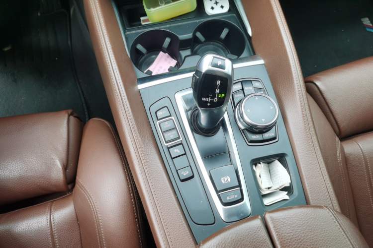 Used BMW X6 2015 xDrive28i Gear Lever