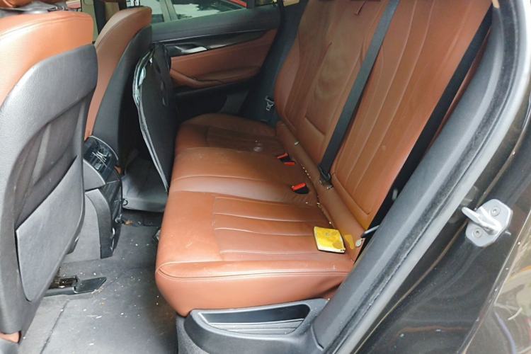 Used BMW X6 2015 xDrive35i Luxury Edition Left Rear Seat