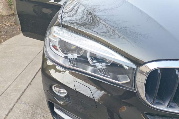 Used BMW X6 2015 xDrive35i Luxury Edition Right Front Headlight