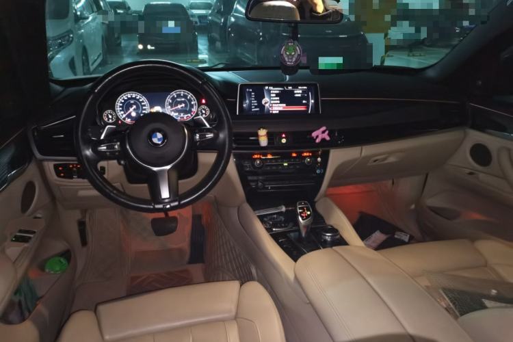Used BMW X6 2015 xDrive50i M Sport model Center Console