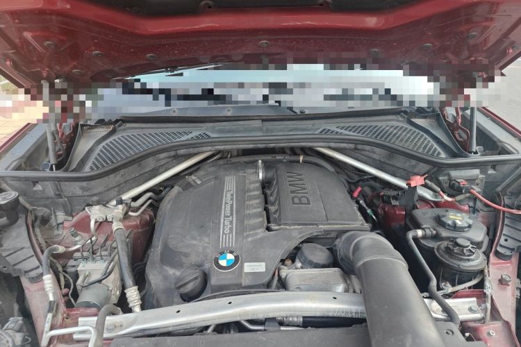 Used BMW X6 2015 xDrive35i Luxury Edition Engine Bay