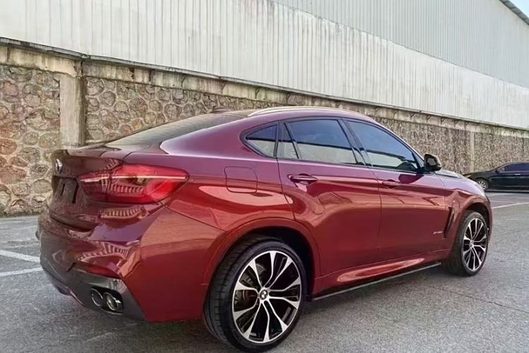 Used BMW X6 2015 xDrive35i Leading Model Exterior 3