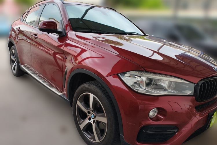 Used BMW X6 2015 xDrive35i Luxury Edition Front Right 45 Deg
