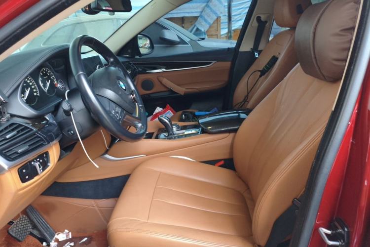 Used BMW X6 2015 xDrive35i Luxury Edition Left Front Seat
