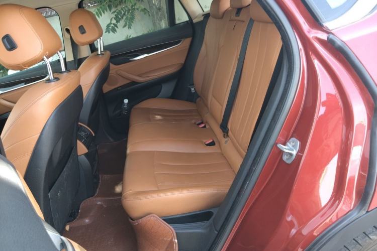 Used BMW X6 2015 xDrive28i Left Rear Seat