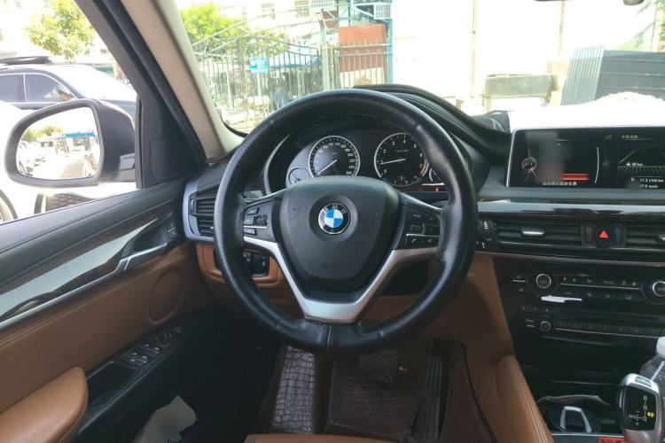 Used BMW X6 2015 xDrive28i Steering Wheel