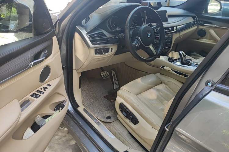 Used BMW X6 2015 xDrive50i M Sport model Driver Seat