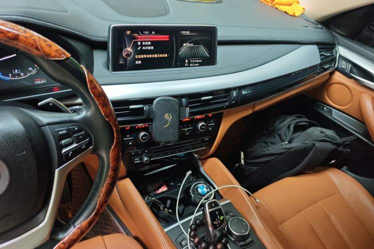 Used BMW X6 2015 xDrive35i Leading Model Audio And AC Panel
