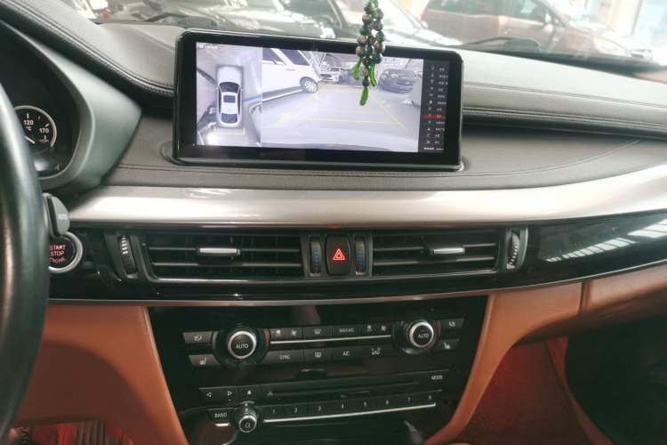 Used BMW X6 2015 xDrive35i Leading Model Audio And AC Panel