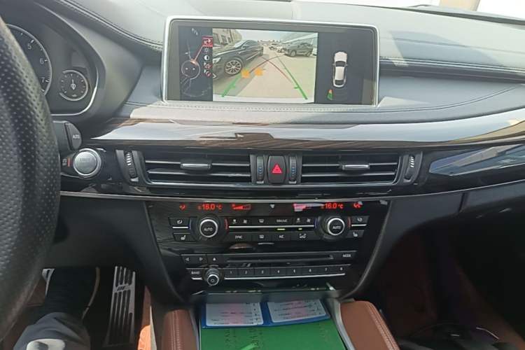 Used BMW X6 2015 xDrive35i Leading Model Audio And AC Panel