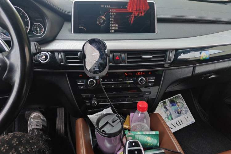 Used BMW X6 2015 xDrive35i Luxury Edition Audio And AC Panel