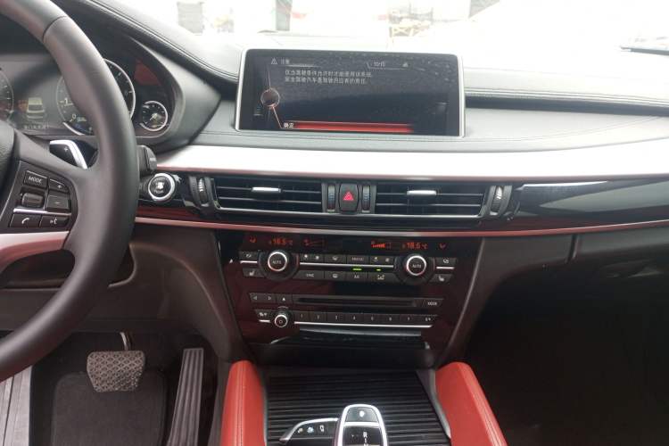 Used BMW X6 2015 xDrive35i U.S. specification Audio And AC Panel