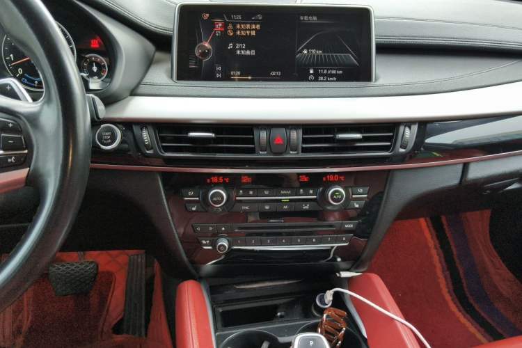 Used BMW X6  Audio And AC Panel